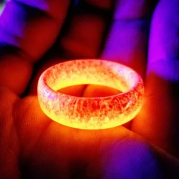 2022 Modni Šarene Svijetleći Prsten Silikon Nakit Cool Svijetle U Mraku Prsten na Prst za Žene i Muškarce