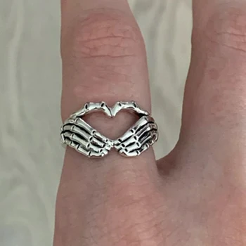 Klasicni lubanju ruka s prstenom u obliku srca kreativni par od nehrđajućeg čelika identitet punk hip-hop muškarci i žene u večernjim prstenje nakit