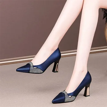 Ženske klasične tamno plave Sjajne cipele Na Visoku petu s kristalima, ženske Proljeće-ljeto Udobne, Elegantne cipele-brod Mulheres Salto De Alto E357